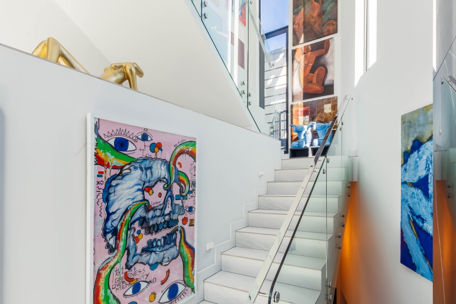 6 Bedroom Property for Sale in Bantry Bay Western Cape